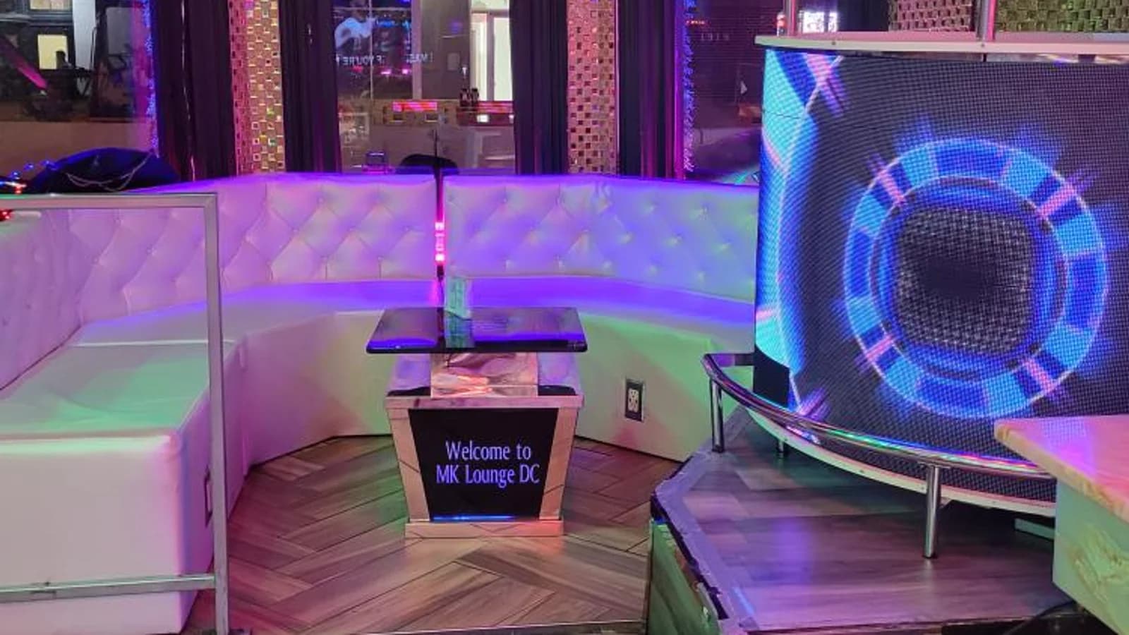 MK Lounge DC cover
