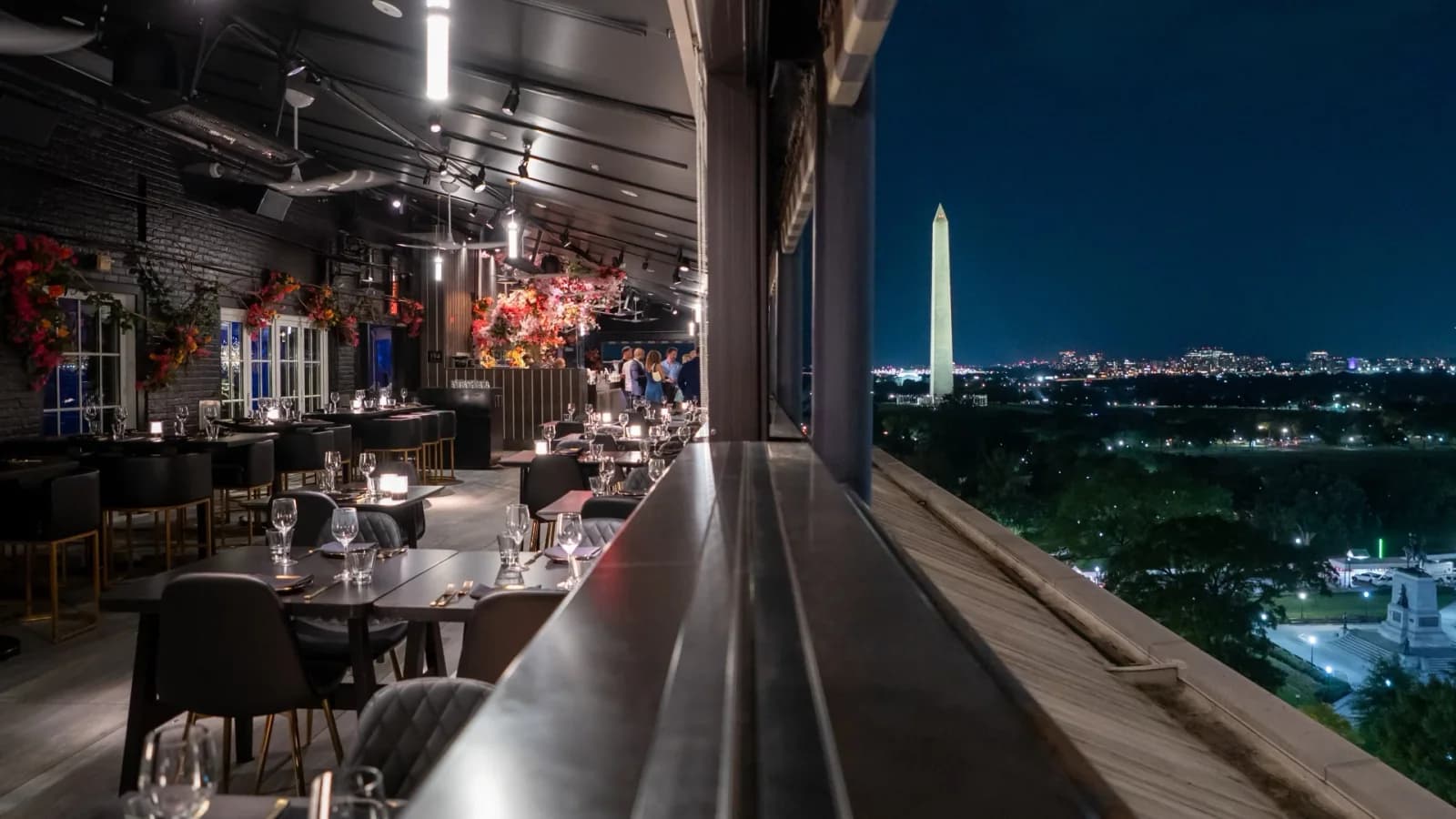 VUE Rooftop cover